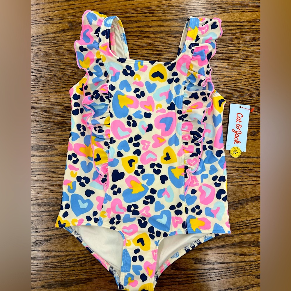 Cat & Jack One Piece Heart Print Swimsuit Girl’s M (7/8)